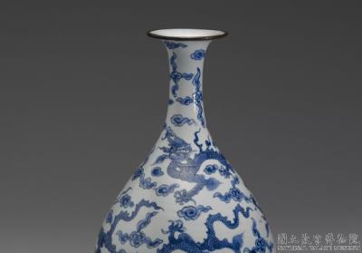 图片[2]-Yuhuchun vase with dragon and cloud motifs, Jengdezhen ware, blue and white-China Archive